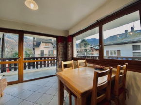 Charmant T2 au cœur de Samoëns avec balcon, proche commerces et ski-bus - FR-1-624-44